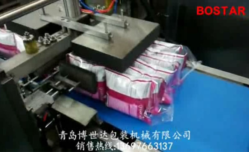 12包膨化食品集合包裝